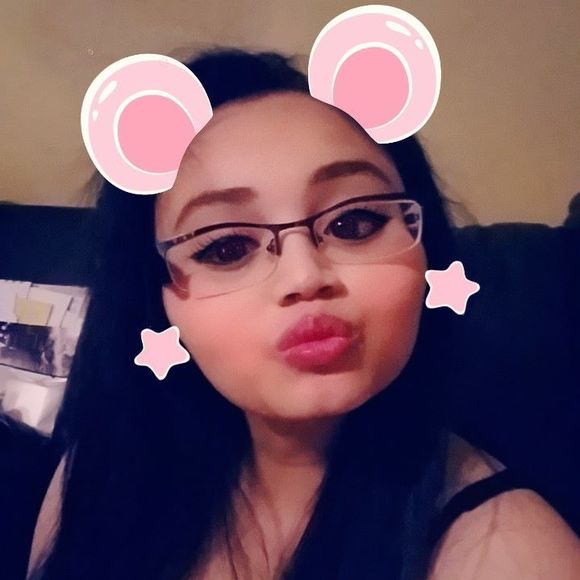 Meet your Posher, Lisa - Picture 1 of 1